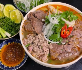 Bún Bò Tô Bình Thường